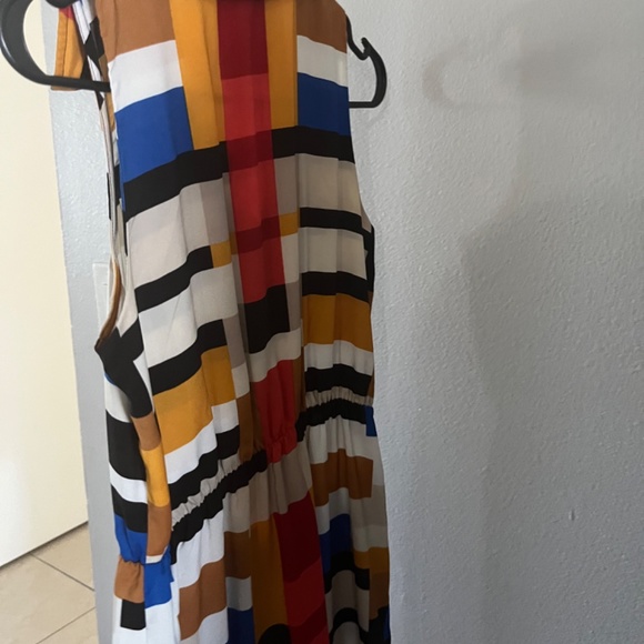 Multi color fitted Dress - Picture 4 of 6